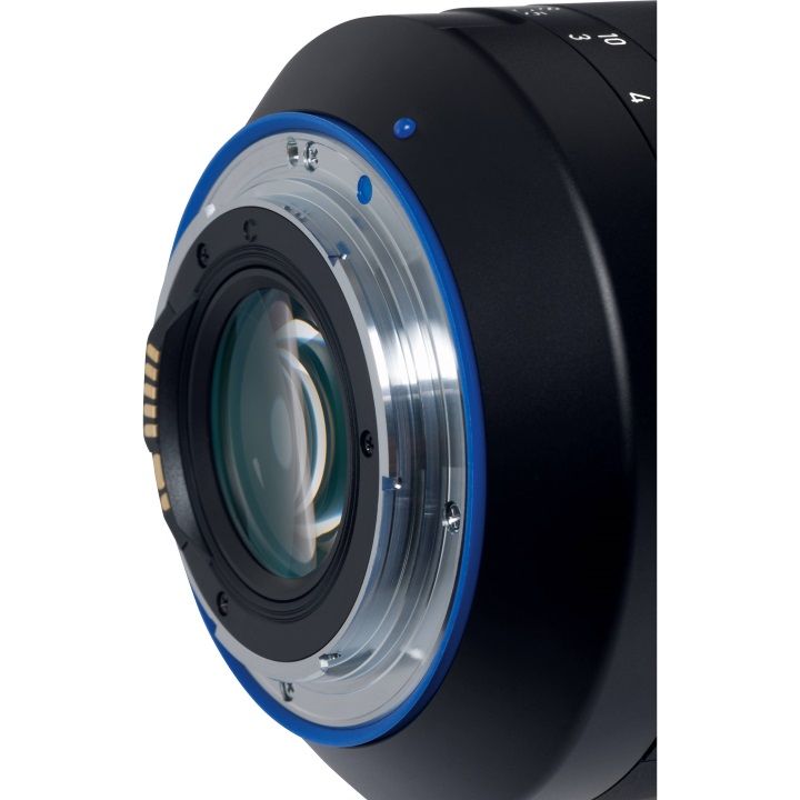 Zeiss Milvus 35mm f/2.0 ZE Lens for Canon