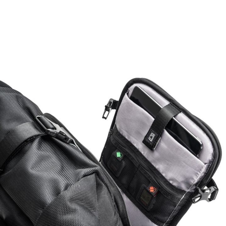 Vanguard VEO Select 39 RBM BK Rolltop Backpack